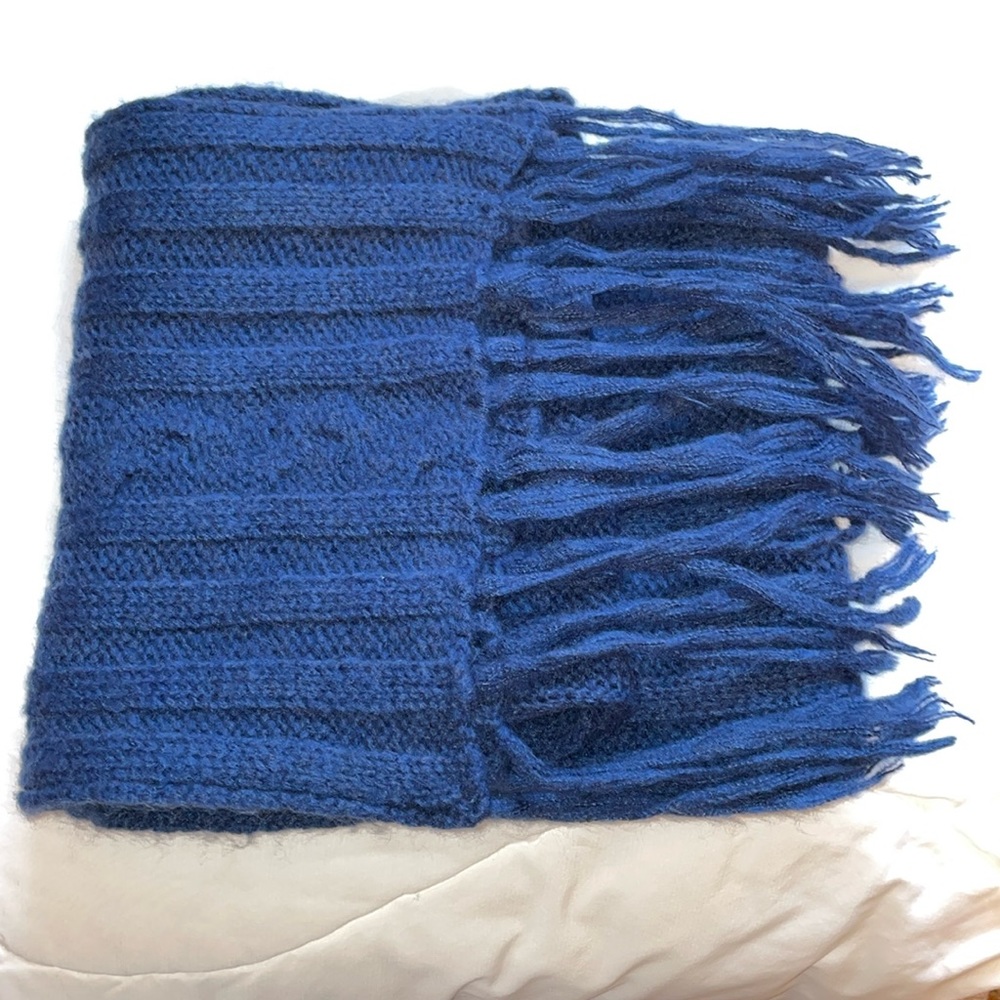 💙 Y2K LONG BLUE KNIT STATEMENT SCARF - 64”
